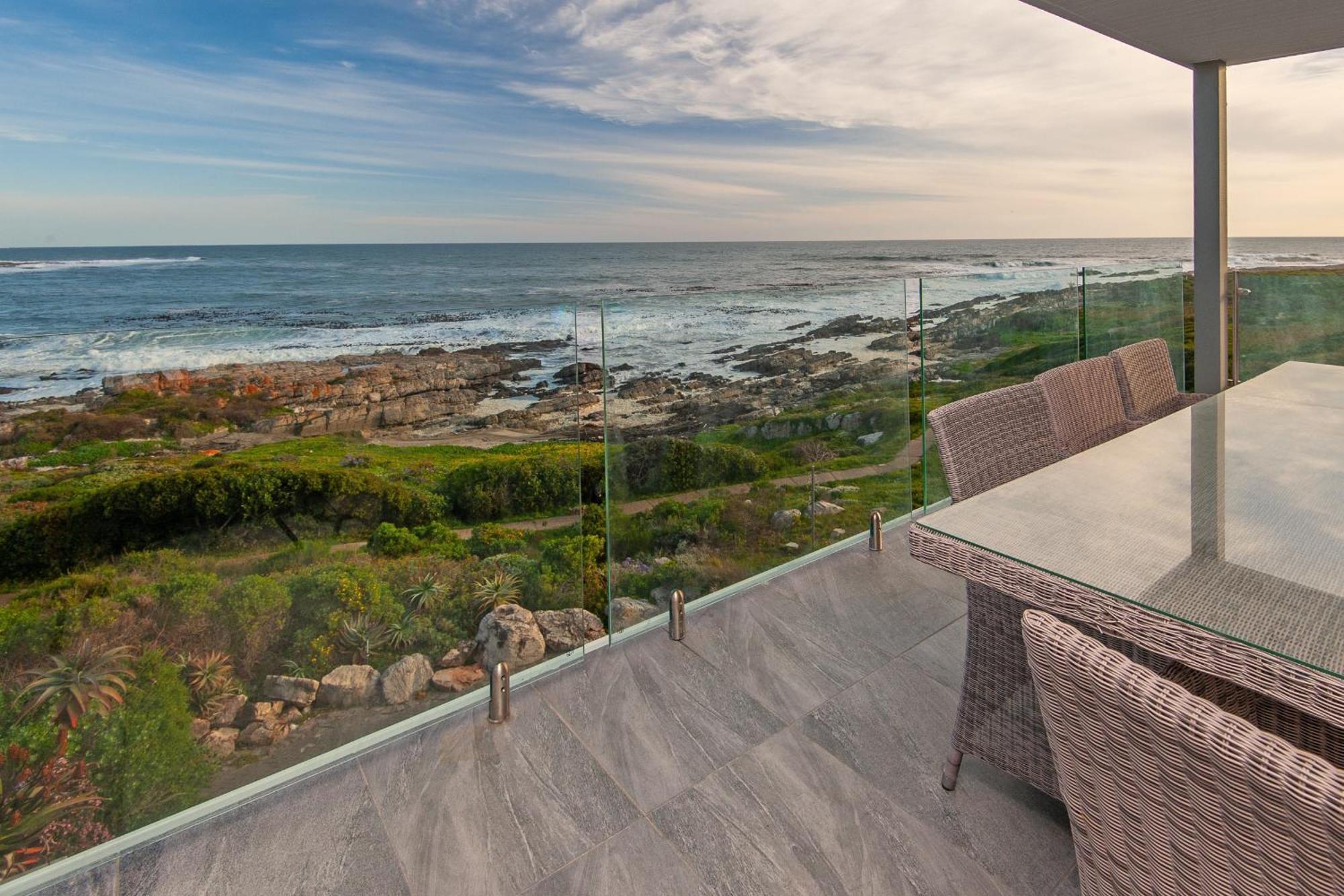 Absolute Ocean Boutique Guesthouse Hermanus Luaran gambar